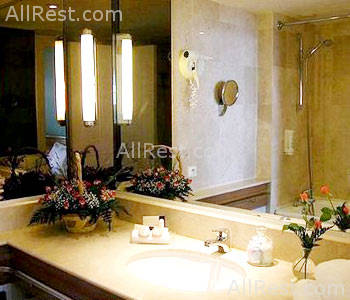 Hotel Holiday Inn Nice Port Saint Laurent 13